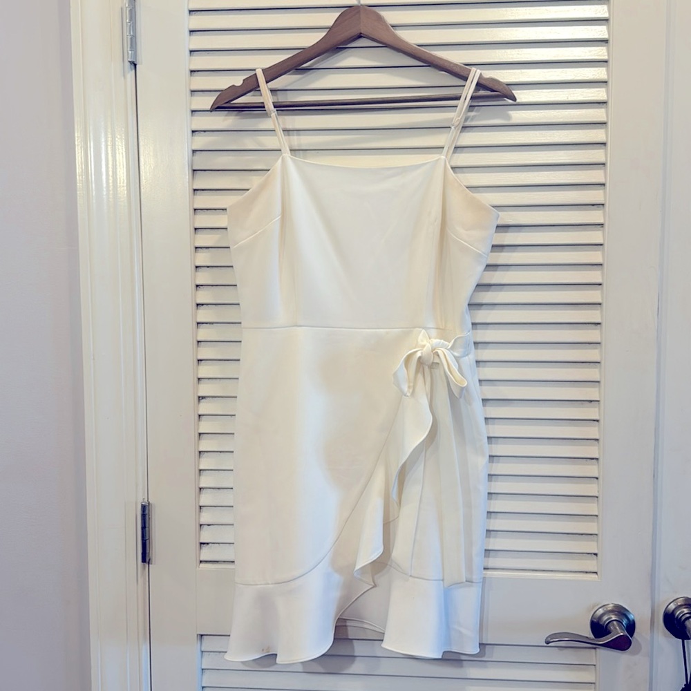 Gianni Bini White Dress size 8